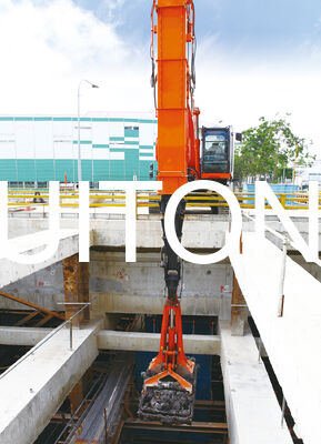 EXCAVADORA Pluma telescópica de tres etapas para PC300/CAT330 18m para demolición de edificios altos/operaciones de desmantelamiento vertical